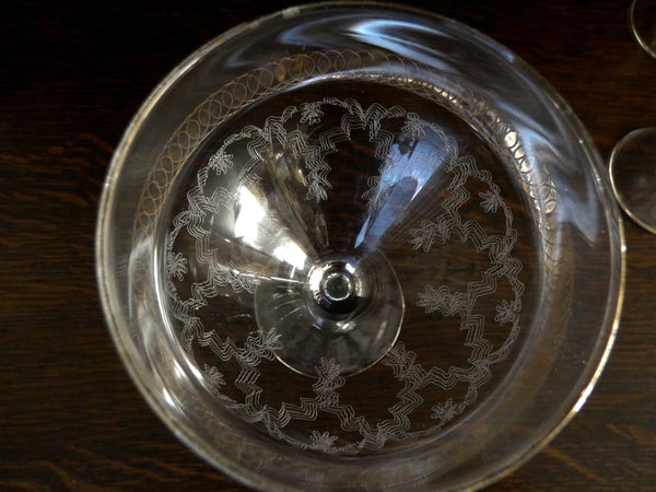 2 Vintage French Crystal Wine Glasses, Retro Red Wine Glasses, Made in France, 1960s