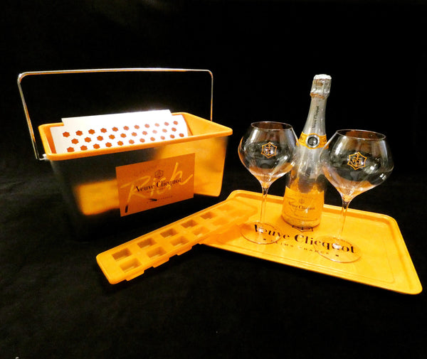 Veuve Clicquot Ponsardin pool set, VCP Champagne Glasses, Veuve Clicquot Rich Ice Bucket,