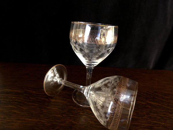 2 Vintage French Crystal Wine Glasses, Retro Red Wine Glasses, Made in France, 1960s